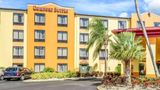 Comfort Suites Exterior