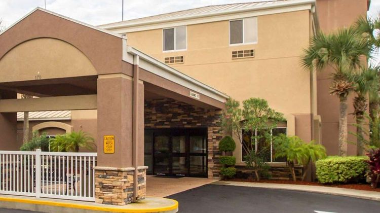 Sleep Inn Exterior