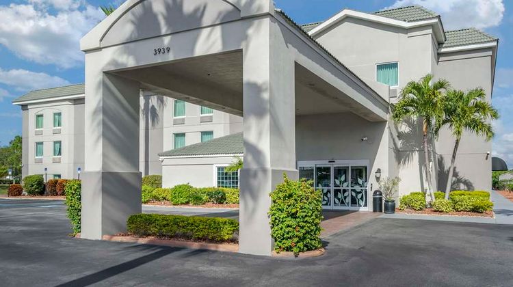 Sleep Inn Clearwater Exterior