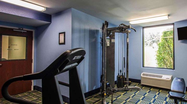 <b>Comfort Inn & Suites-W. Palm Beach South Health</b>. Images powered by <a href="https://iceportal.shijigroup.com/" title="IcePortal" target="_blank">IcePortal</a>.