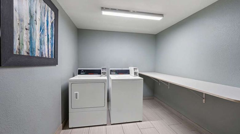 <b>Comfort Inn Other</b>. Images powered by <a href="https://iceportal.shijigroup.com/" title="IcePortal" target="_blank">IcePortal</a>.