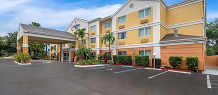 Comfort Inn Exterior