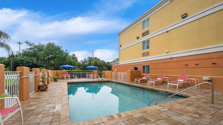 Comfort Inn Pool