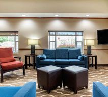 Comfort Suites Jacksonville Airport Lobby