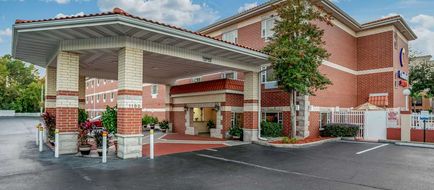 Comfort Suites Jacksonville Airport Exterior