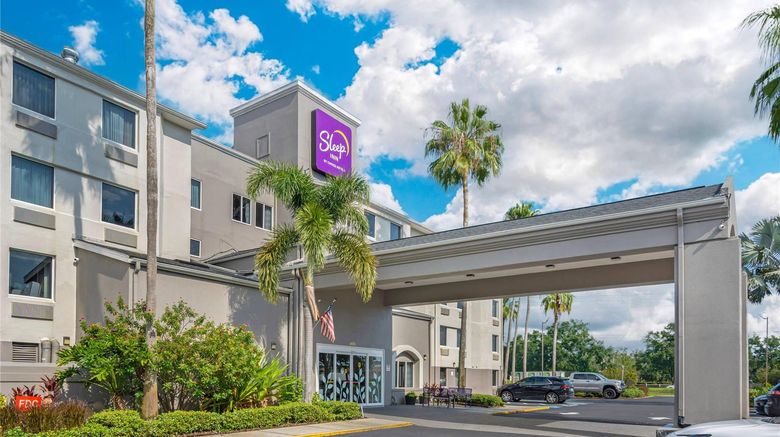 <b>Sleep Inn Exterior</b>. Images powered by <a href="https://iceportal.shijigroup.com/" title="IcePortal" target="_blank">IcePortal</a>.