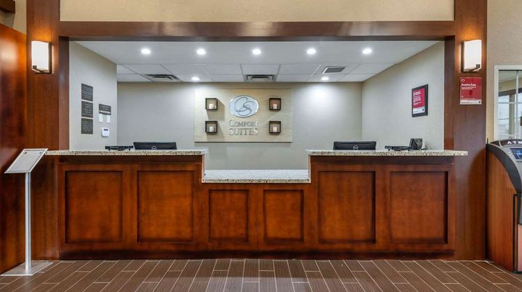 Comfort Suites Downtown Orlando Lobby