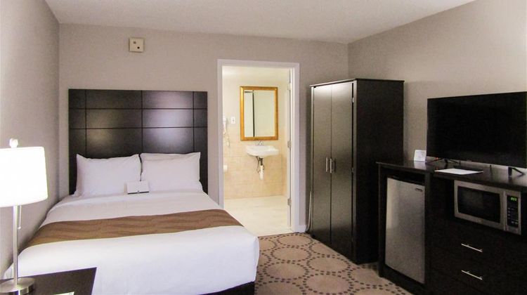 Quality Inn Kissimmee by The Lake Room