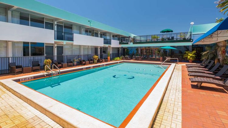 Quality Inn Miami South Pool