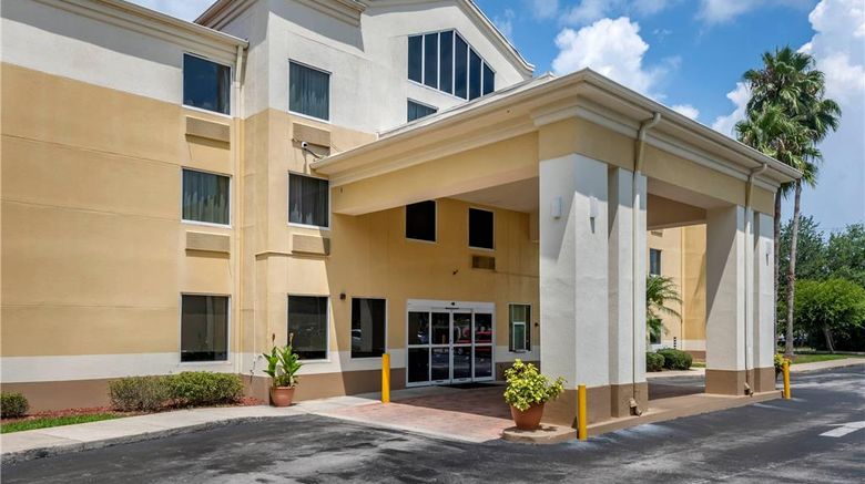 <b>Comfort Inn DeLand - near University Exterior</b>. Images powered by <a href="https://iceportal.shijigroup.com/" title="IcePortal" target="_blank">IcePortal</a>.