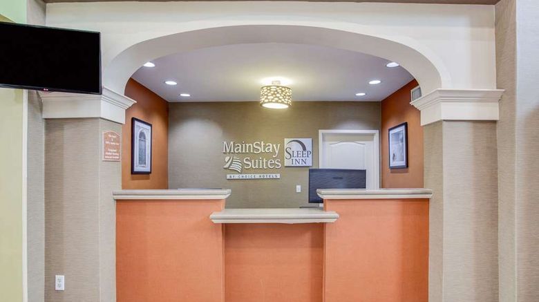 <b>MainStay Suites at PGA Village Lobby</b>. Images powered by <a href="https://iceportal.shijigroup.com/" title="IcePortal" target="_blank">IcePortal</a>.