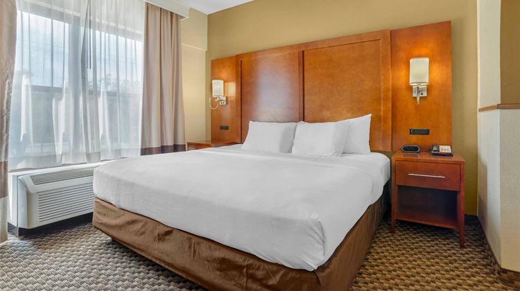 Comfort Suites TALLAHASSEE DOWNTOWN Suite