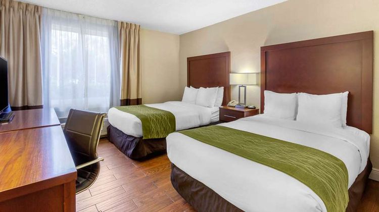 Comfort Inn North Room