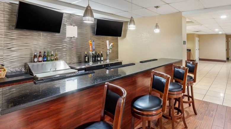 <b>Comfort Inn North Restaurant</b>. Images powered by <a href="https://iceportal.shijigroup.com/" title="IcePortal" target="_blank">IcePortal</a>.