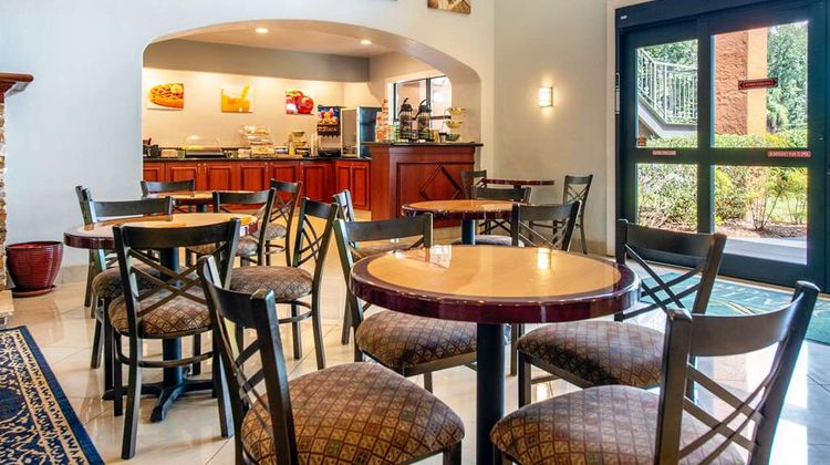 Quality Inn & Stes Restaurant
