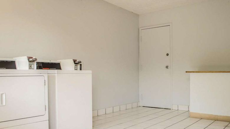 <b>Quality Inn Other</b>. Images powered by <a href="https://iceportal.shijigroup.com/" title="IcePortal" target="_blank">IcePortal</a>.