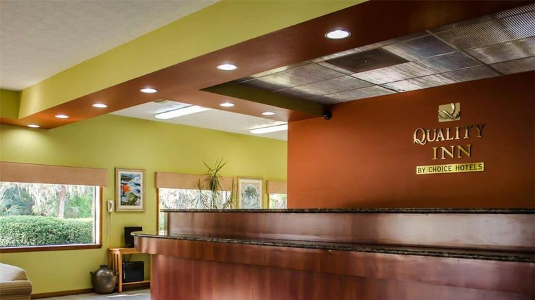 <b>Quality Inn Lobby</b>. Images powered by <a href="https://iceportal.shijigroup.com/" title="IcePortal" target="_blank">IcePortal</a>.