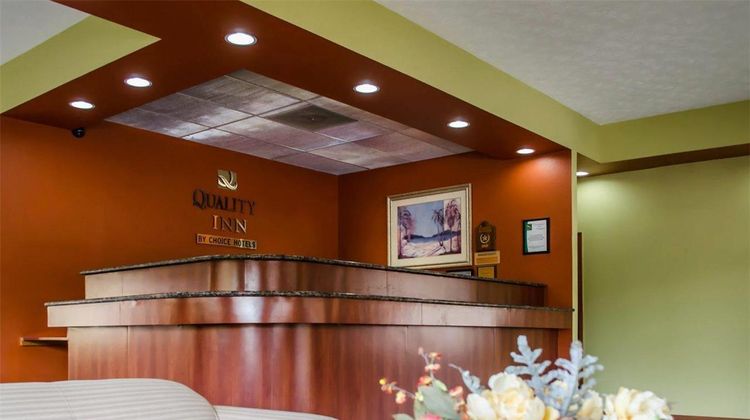 Quality Inn Lobby