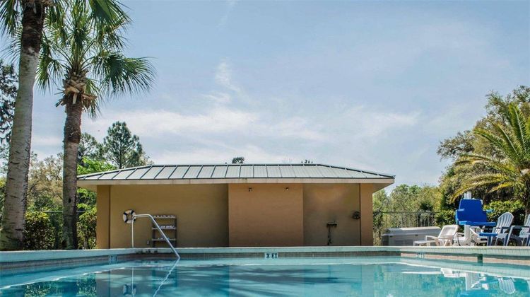 Quality Inn Pool