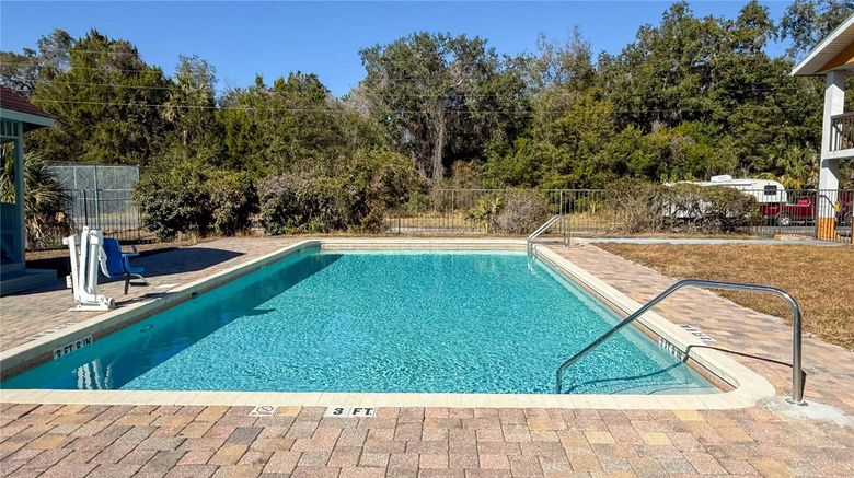 <b>Quality Inn Pool</b>. Images powered by <a href="https://iceportal.shijigroup.com/" title="IcePortal" target="_blank">IcePortal</a>.