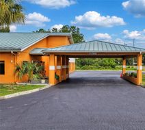 Quality Inn Exterior