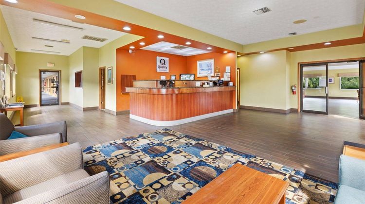 Quality Inn Lobby