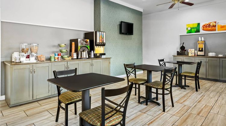 Quality Inn Orange City Restaurant