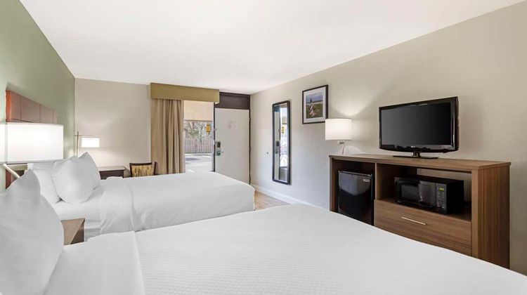 Quality Inn & Suites, St Augustine Room