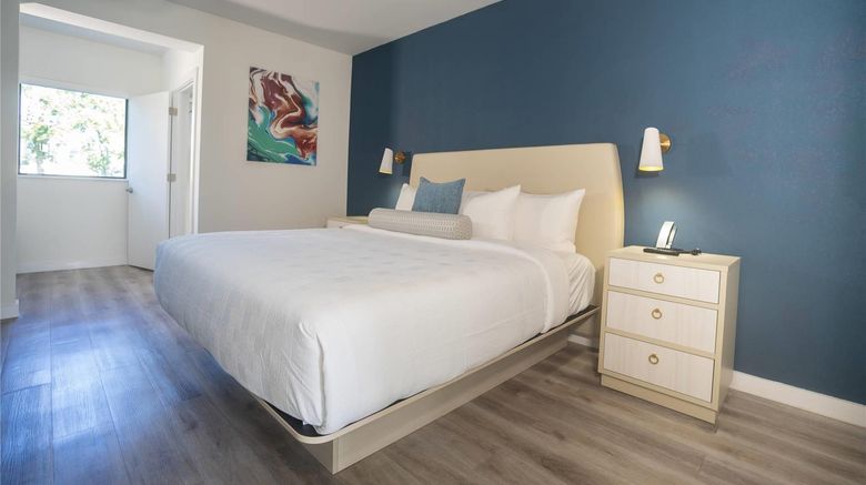 <b>DASKK Orlando Hotel-Ascend Hotel Room</b>. Images powered by <a href="https://iceportal.shijigroup.com/" title="IcePortal" target="_blank">IcePortal</a>.