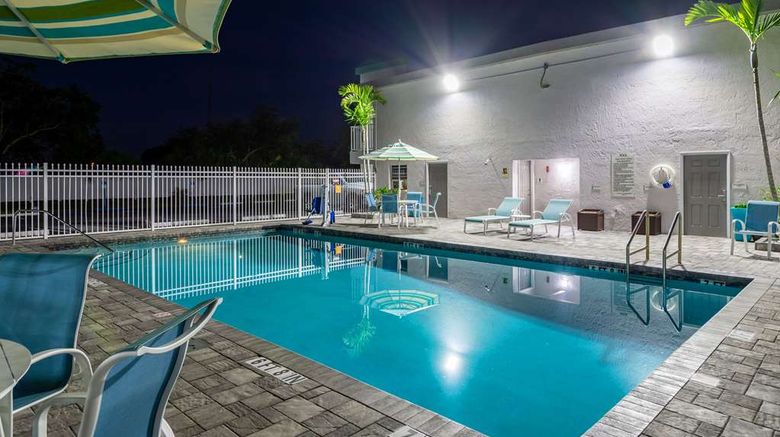 <b>Quality Inn Bradenton-Sarasota North Exterior</b>. Images powered by <a href="https://iceportal.shijigroup.com/" title="IcePortal" target="_blank">IcePortal</a>.