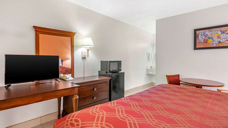 Econo Lodge Fort Myers Cape Coral Room