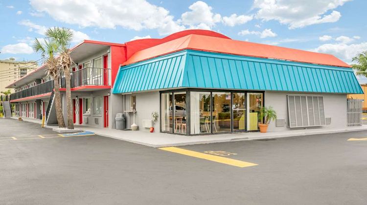 Econo Lodge Fort Myers Cape Coral Exterior