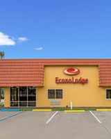 Econo Lodge Live Oak