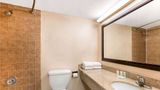 Quality Inn Orlando Airport Suite