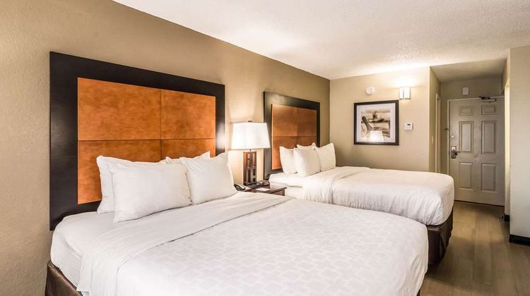 Quality Inn Pensacola North Room