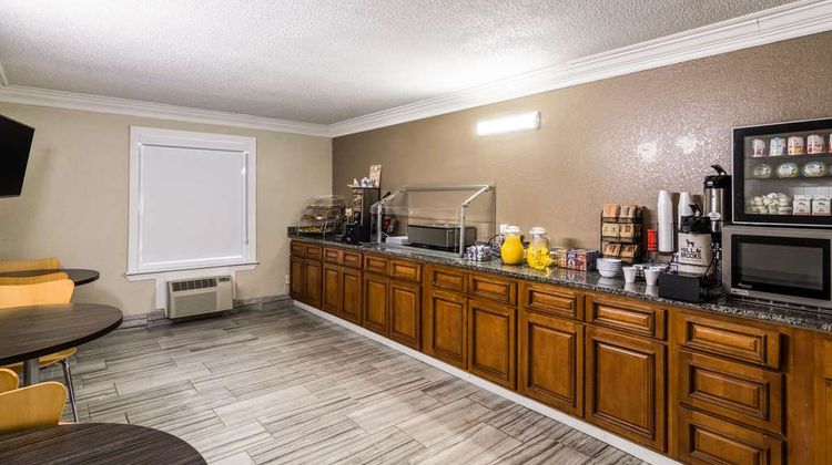 Quality Inn Pensacola North Restaurant