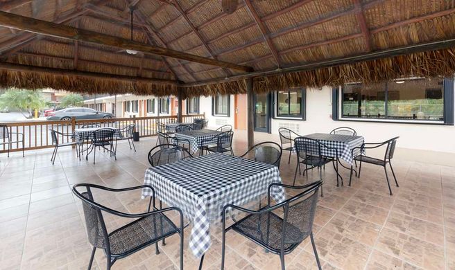 Quality Inn Florida City Exterior