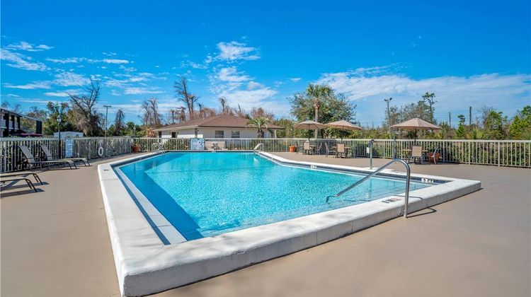 Quality Inn & Conference Center Pool