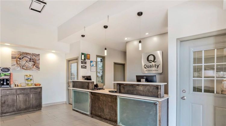 Quality Inn & Conference Center Lobby