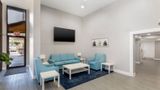 <b>Quality Inn University Lobby</b>. Images powered by <a href="https://iceportal.shijigroup.com/" title="IcePortal" target="_blank">IcePortal</a>.