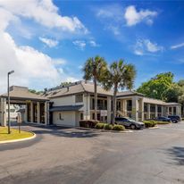 Quality Inn University