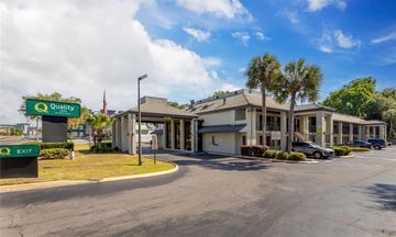 Quality Inn University