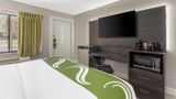 <b>Quality Inn University Suite</b>. Images powered by <a href="https://iceportal.shijigroup.com/" title="IcePortal" target="_blank">IcePortal</a>.