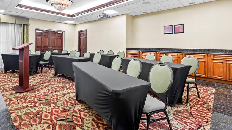 <b>Quality Inn Airport Cruise port Meeting</b>. Images powered by <a href="https://iceportal.shijigroup.com/" title="IcePortal" target="_blank">IcePortal</a>.
