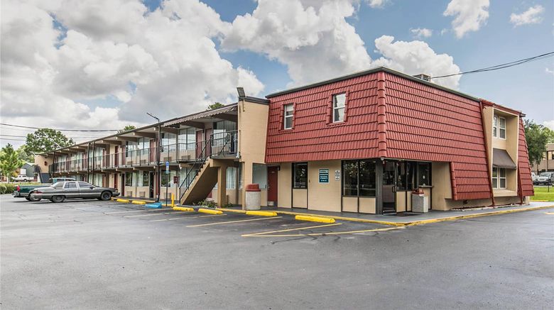 <b>Econo Lodge Tallahassee North Exterior</b>. Images powered by <a href="https://iceportal.shijigroup.com/" title="IcePortal" target="_blank">IcePortal</a>.
