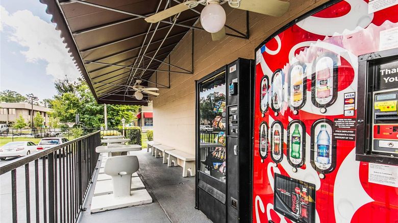 <b>Econo Lodge Tallahassee North Other</b>. Images powered by <a href="https://iceportal.shijigroup.com/" title="IcePortal" target="_blank">IcePortal</a>.
