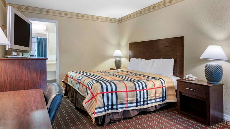 <b>Rodeway Inn New Port Richey Room</b>. Images powered by <a href="https://iceportal.shijigroup.com/" title="IcePortal" target="_blank">IcePortal</a>.