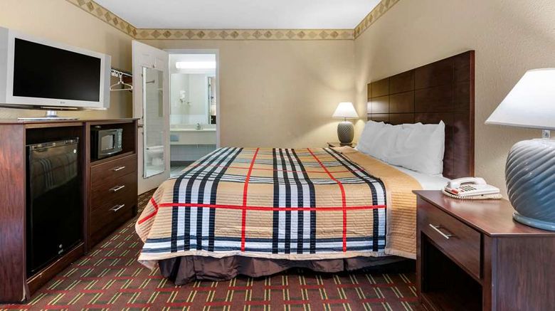<b>Rodeway Inn New Port Richey Room</b>. Images powered by <a href="https://iceportal.shijigroup.com/" title="IcePortal" target="_blank">IcePortal</a>.