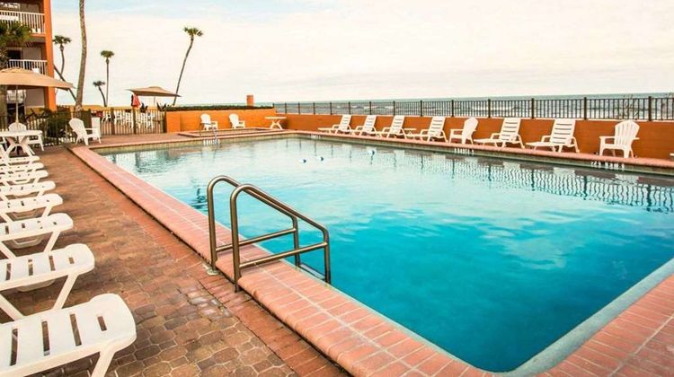 Comfort Inn & Suites Ormond Beach Pool