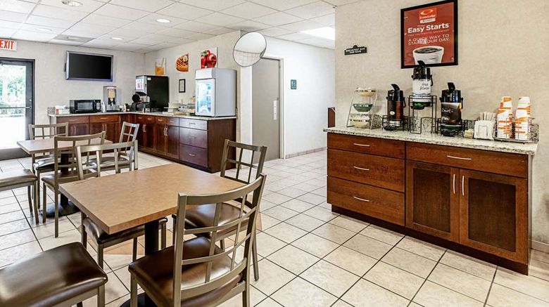 <b>Econo Lodge Vero Beach Restaurant</b>. Images powered by <a href="https://iceportal.shijigroup.com/" title="IcePortal" target="_blank">IcePortal</a>.